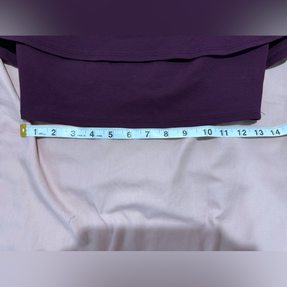 Off the shoulder long sleeve crop top✨ - Picture 4 of 4